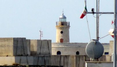 Bari Vecchio Molo Foraneo  ( Mai, 2015 ) inaktiv