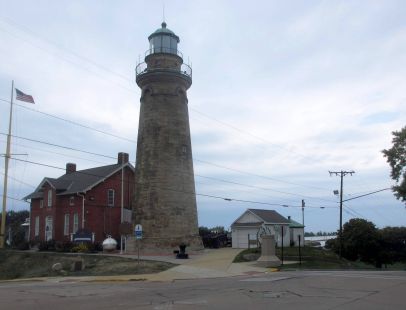 Old Fairport Lighthouse  ( September 2016 ) inaktiv