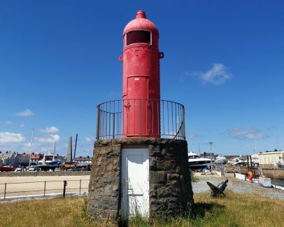 Saint Sampson Harbour, Crocq Pier Head  ( Juni, 2024 )